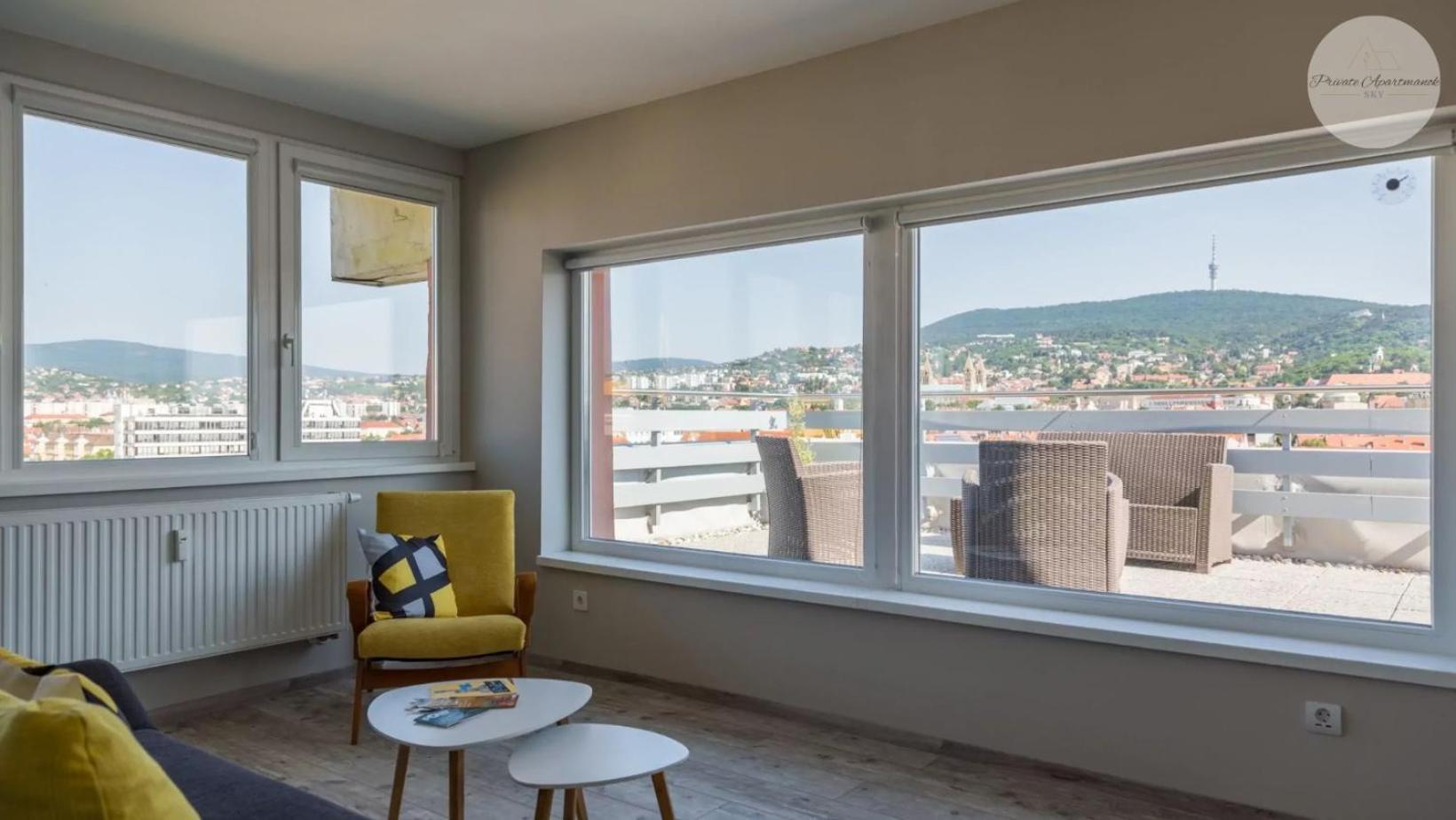 Sky Panorama Apartman Печ Экстерьер фото